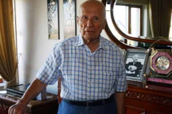 Turkey generals go on trial, 32 years after coup