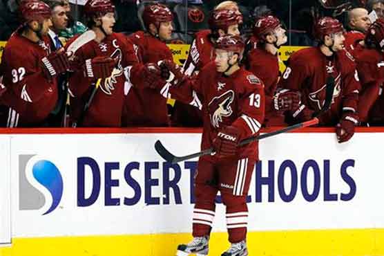 Sharks dim Stars playoffs chances with 5-2 win