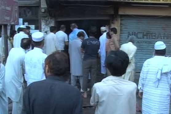 Faisalabad: Fire destroys 40 shops 