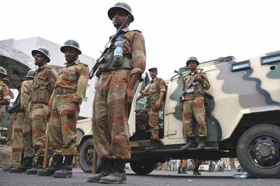 Yemeni President sacks ex-regime loyalists 