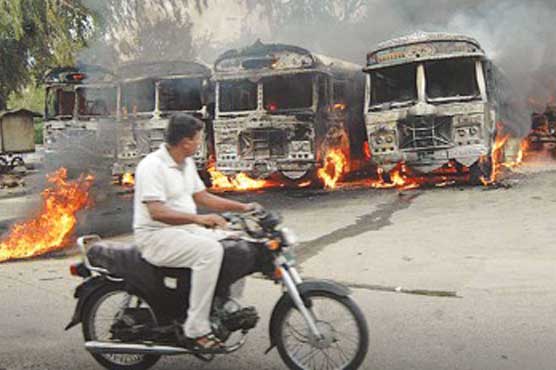 Violence plagues country's economic hub