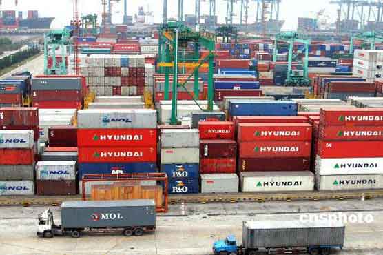 China exports, imports weak in March