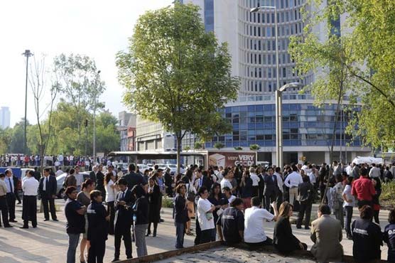 Two earthquakes jolt US states