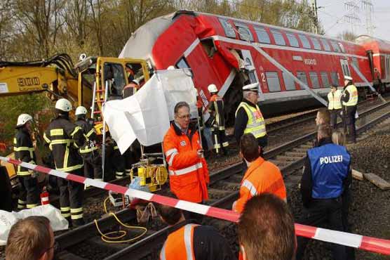 Germany: 3 die, 13 injured in train crash