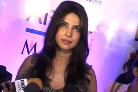 Priyanka makes trip to US for audio album