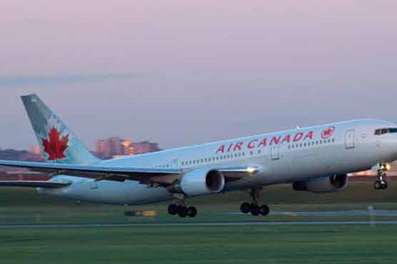 Sleepy Air Canada pilot dives plane; 16 injured