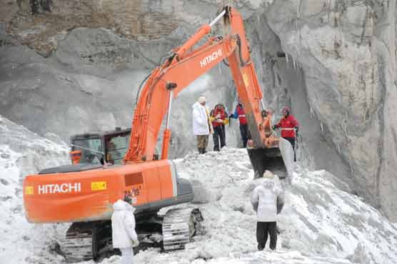 Siachen: Rescue operation underway amid fading hope