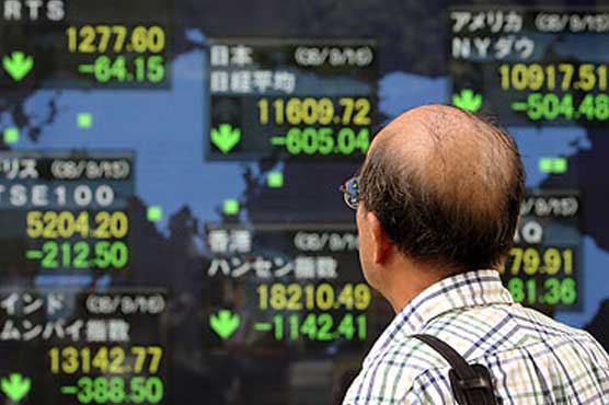 Asian stocks fall as European problems simmer