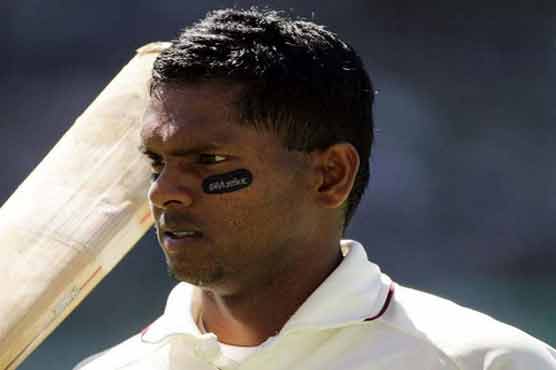 Chanderpaul completes 10.000 runs in Test cricket