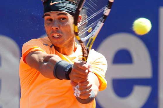 Nadal beats Tipsarevic to reach Barcelona semis