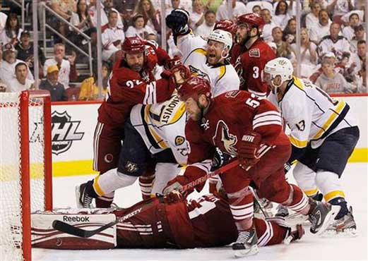 Coyotes claim 4-3 win over Predators
