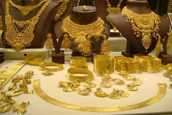 Gold surges in local, intl market