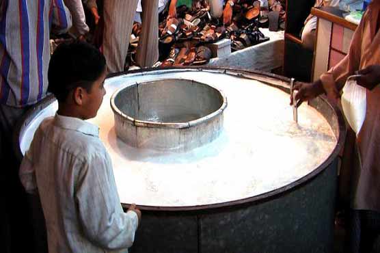 Milk, yogurt prices surge in Lahore