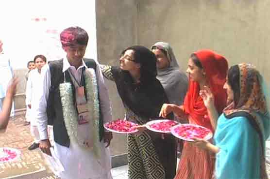 IPhO position holder student warmly received