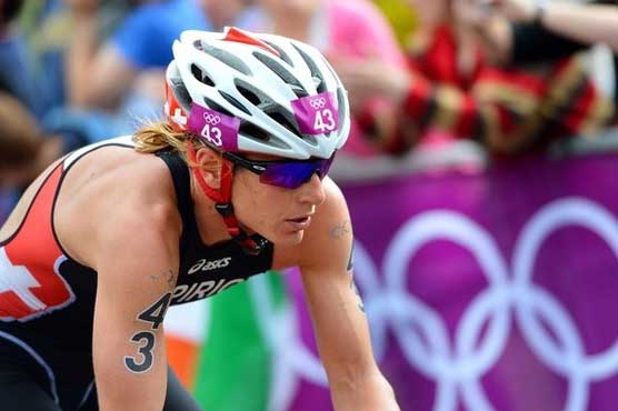 Spirig wins women's triathlon gold in photo finish