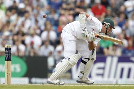 S Africa openers resist hostile bowling at Headingley 