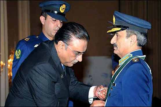 Nishan-e-Imtiaz conferred upon PAF chief