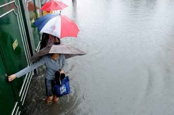 Philippine capital at standstill due to floods 