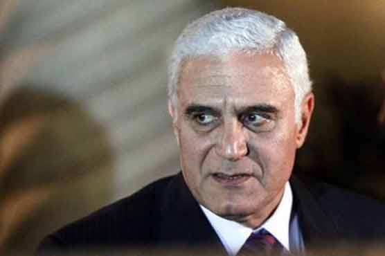  Egypt's president fires spy chief