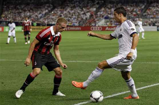 Ronaldo scores 2, Real Madrid routs AC Milan 5-1