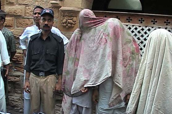 Karachi police nab 5 murder, extortion suspects