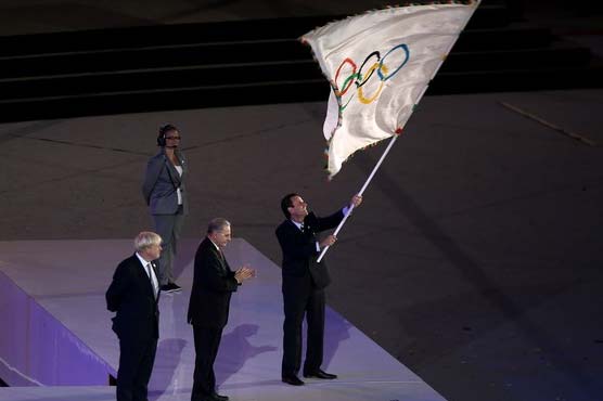London hands over Olympic flag to Rio