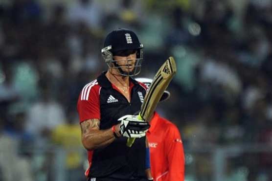 Pietersen left out of England squad to play SA