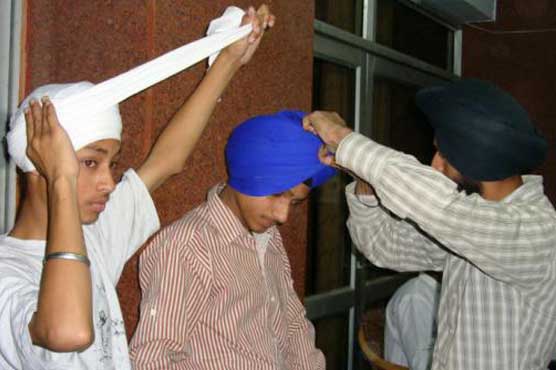 Indian Sikhs push 'turban pride'