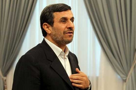 Ahmadinejad heads to Saudi summit to mend ties