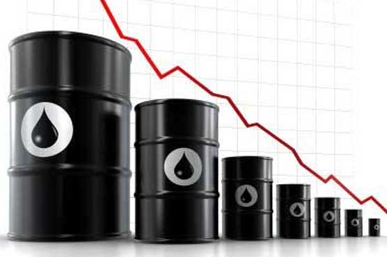 Oil falls on new signs of slowing global economy