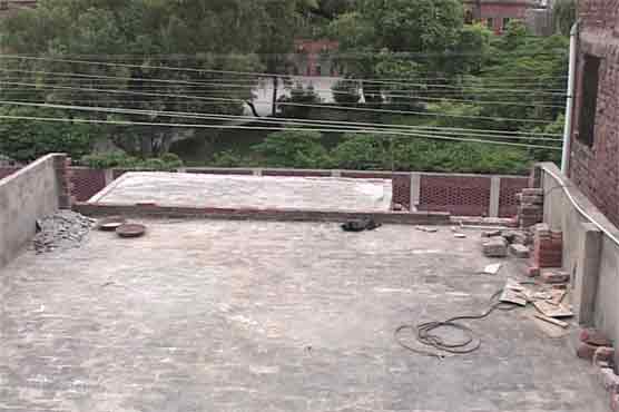  Lahore: Girl electrocuted with naked wires