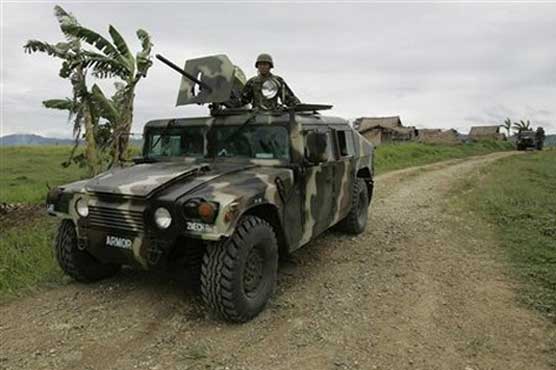 Philippine troops clash with militants, 4 killed