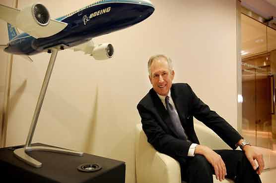 US companies pay more to CEOs than in tax 