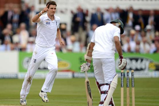 South Africa rally after top order collapse