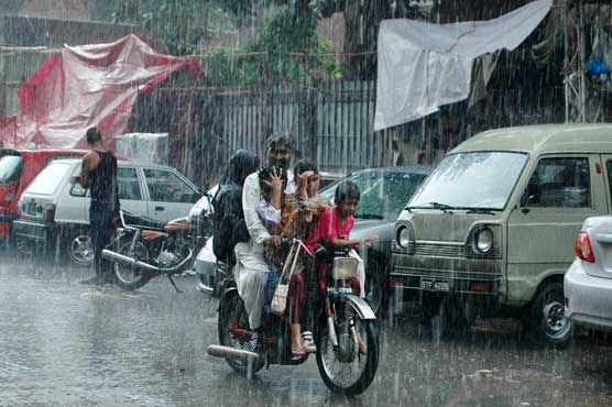 Monsoon spell continues in central Punjab