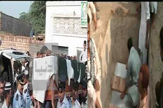 Kamra martyr Muhammad Asif buried in Multan 