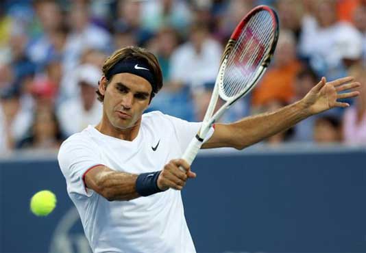 Federer routs Fish while Serena's streak ends at 19