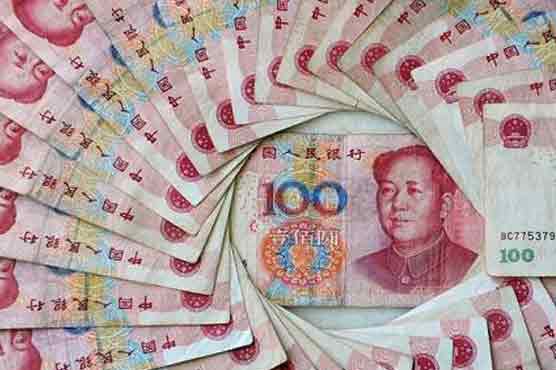 China's currency under pressure as growth slows 