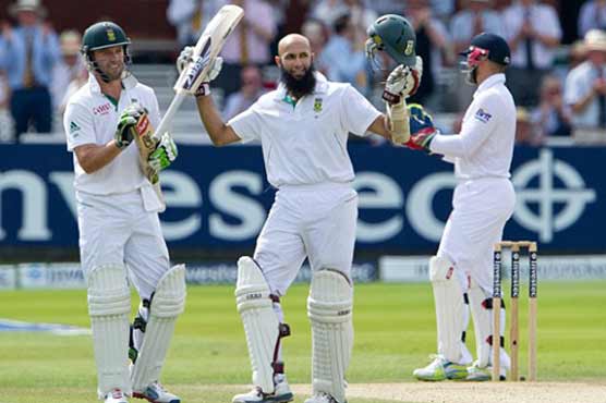 SA 306/7 at tea as Amla hits 121 