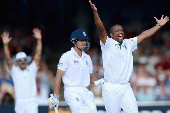 Philander's twin strikes leaves England reeling