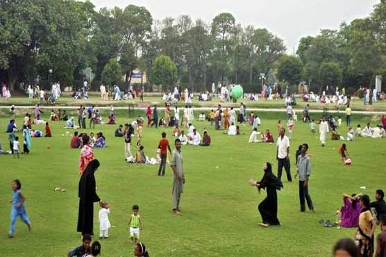Lahore Parks to be shut at 9 pm 