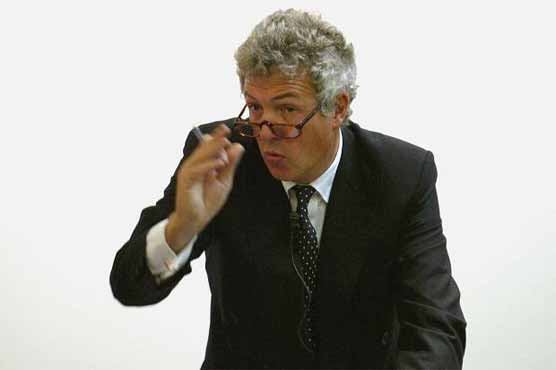 Sotheby's chairman shot in face saved by glasses