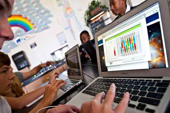 Free online course will rely on multiple sites 