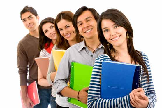 More Hispanics are enrolling in US College, Report 