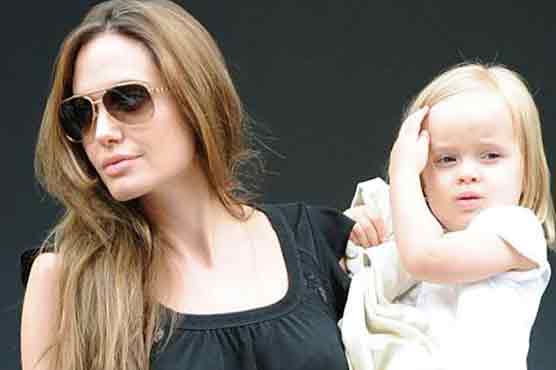 Angelina Jolies daughter to make film debut 