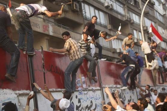 Egypt: 76 convicted for attack on Israeli Embassy