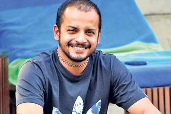 India's Kartik sparks row with backing-up run out