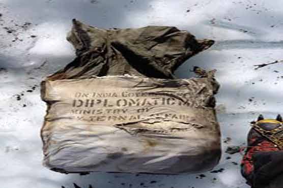 1966 Indian plane wreckage found in Alpine glacier