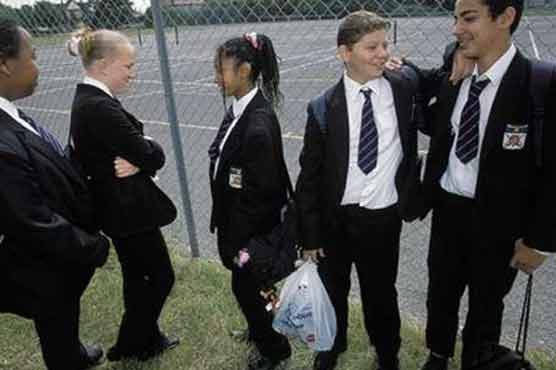  Schools warned over new uniform costs