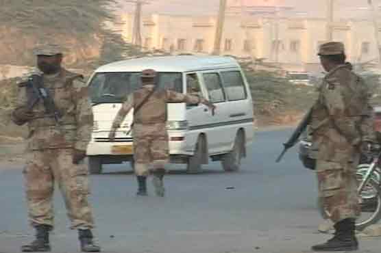 Rangers arrest more than 100 in Karachi
